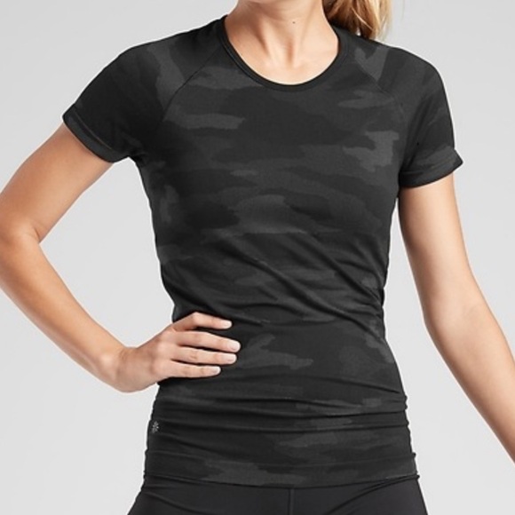 Athleta Tops - Athleta Black Fitted Short Sleeve T-Shirt Women’s | Performance Activewear Top